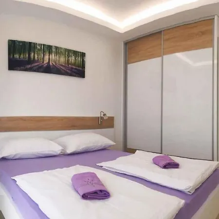 In Ljubac/zadar Riviera 31380 Apartment Ljubač
