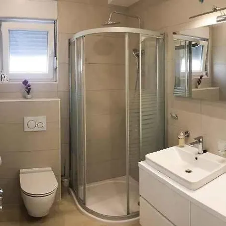 In Ljubac/zadar Riviera 31380 Apartment *