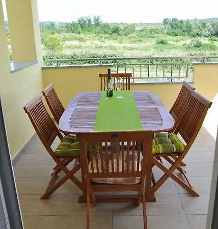 In Ljubac/zadar Riviera 31380 Apartment